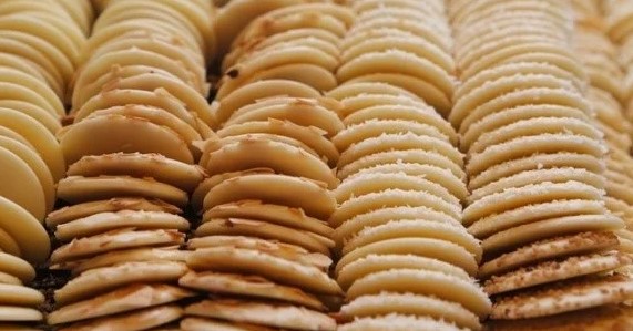 Foto - Bu yiyecekleri evinize bile sokmayın!