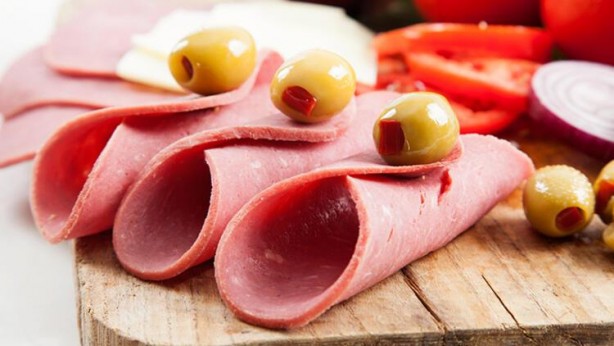 Foto - Bu yiyecekleri severek tüketiyoruz ama… İşte vücudu hızlı yaşlandıran besinler