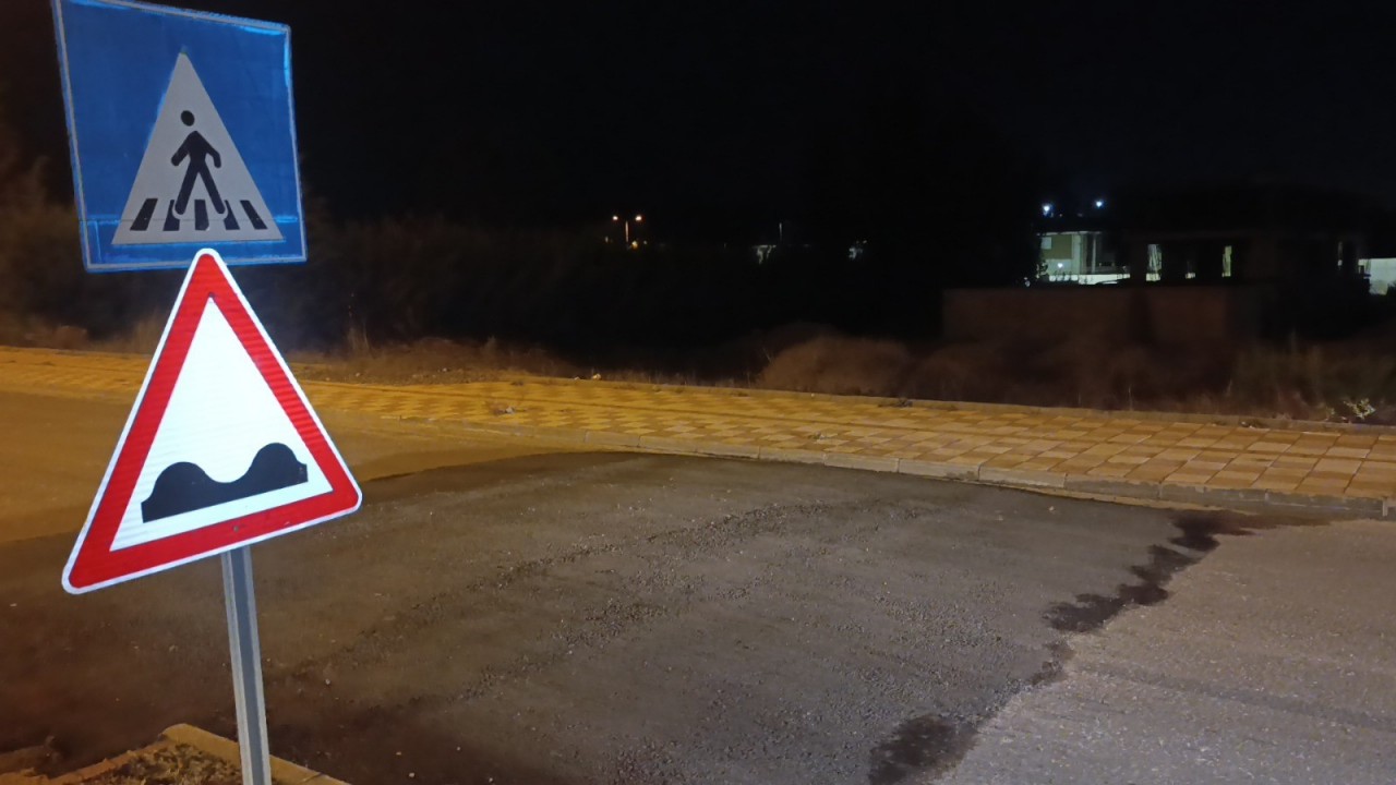 Foto - Bu yoldan geçen herkes sanayinin yolunu tutuyor