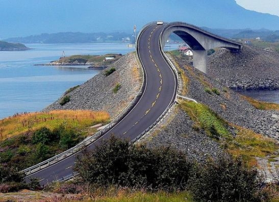 Foto - Bu yollar en usta sürücüyü bile korkutuyor