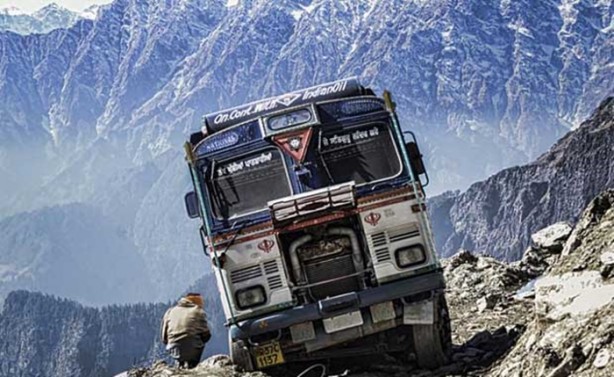 Foto - Bu yollar sizi çok korkutacak!