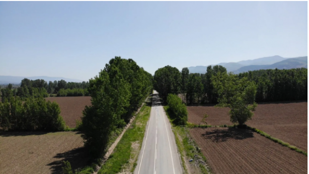 Foto - Bu yolun görünüşüne aldanmayın! İşte oradan geçenleri bekleyen tehlike