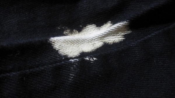 Foto - Bu yöntem işinize yarayacak! Çamaşır suyu lekelerinden kurtulmanın formülü