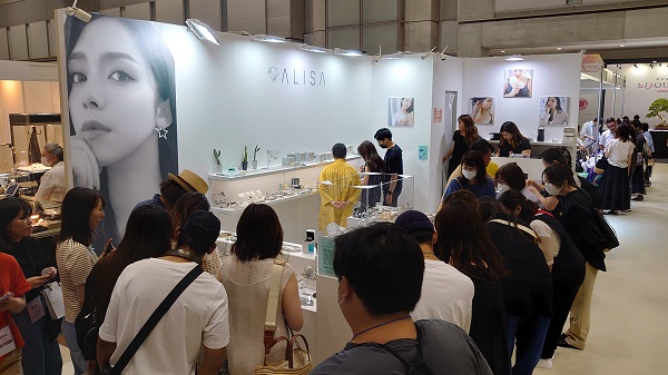 Foto - Bu yüzüğün fiyatı dudak uçuklattı