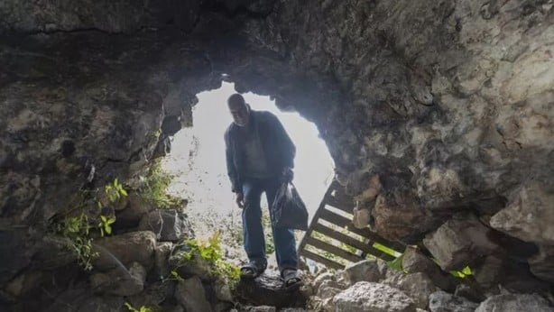 Foto - "Bu zamanda da mağarada mı yaşanır demeyin" Bu adam 15 yıldır mağarada yaşıyor!