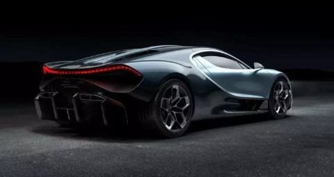 Foto - Bugatti ‘Tourbillion’u tanıttı! Fiyatıyla dudak uçuklatıyor