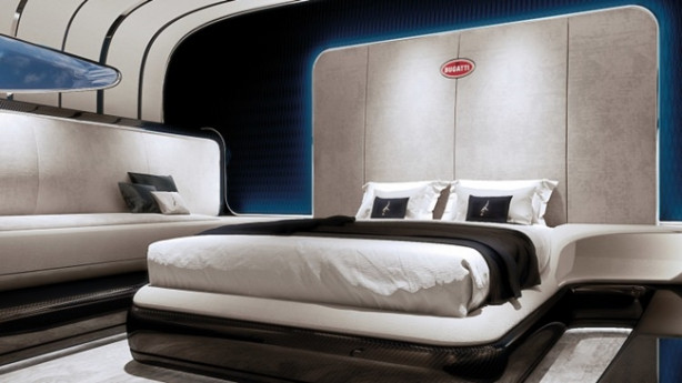 Foto - Bugatti yat yaparsa...