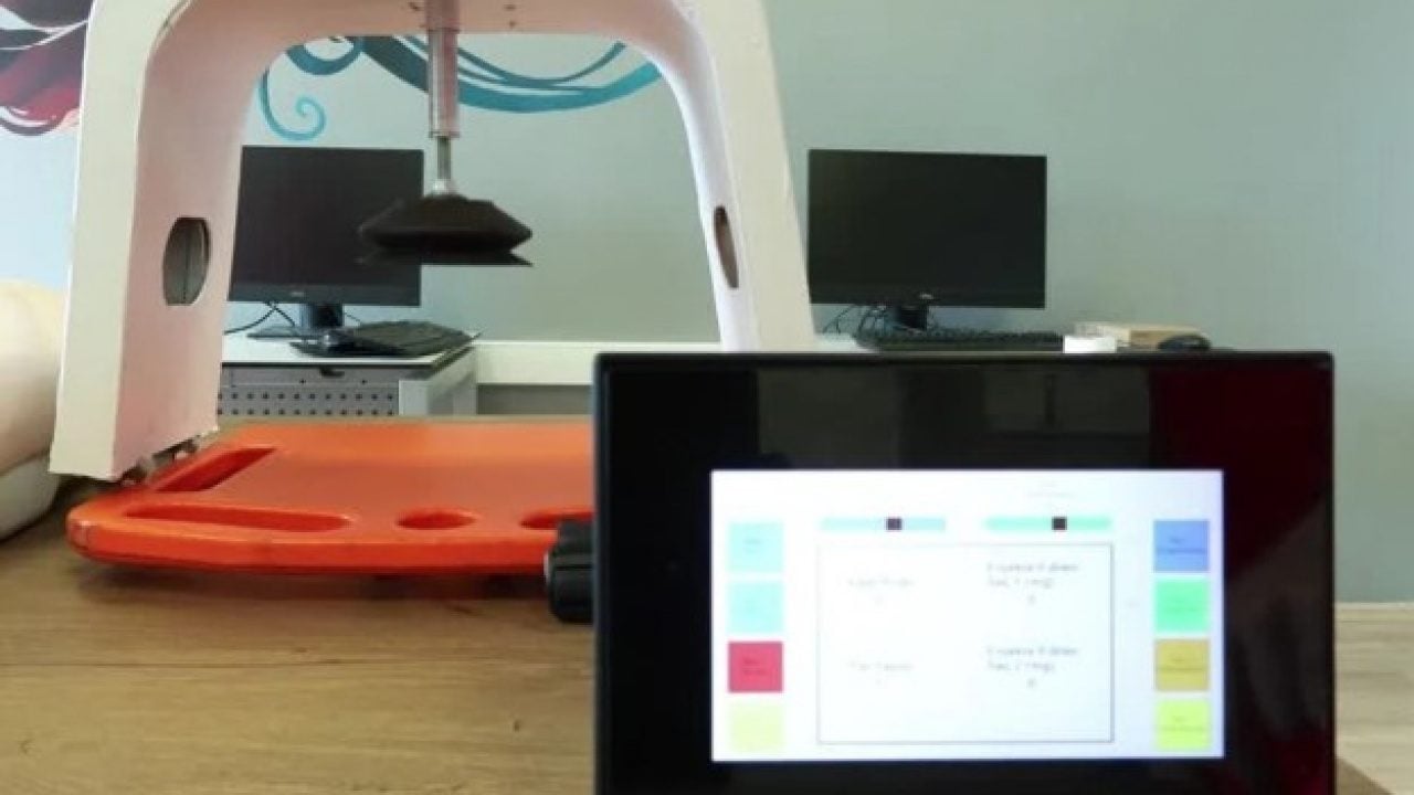 Bugün bunu yapan öğrenciler yarın neler yapmaz! Doktorların işini kolaylaştıran icat