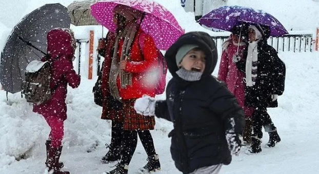 Foto - Bugün o ilimizde okullar tatil mi? Vali Vasip Şahin kararı duyurdu