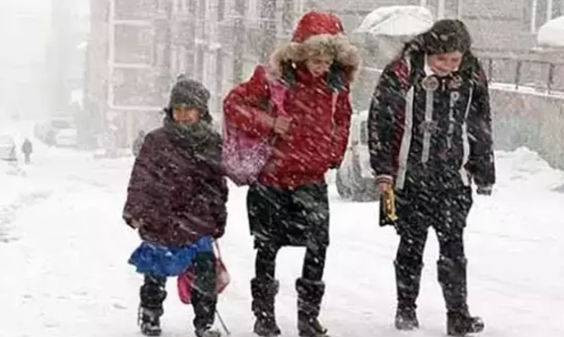 Foto - Bugün o ilimizde okullar tatil mi? Vali Vasip Şahin kararı duyurdu