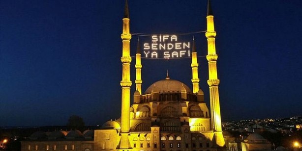 Foto - Bugün sahur kaçta? İftara ne kadar var, iftar saati! İlk sahur saat kaçta? 2022 ilk iftar saati kaç? Diyanet 2022 Ramazan imsakiyesi…