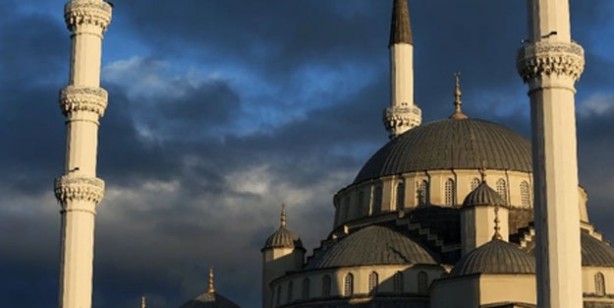 Foto - Bugün sahur kaçta? İftara ne kadar var, iftar saati! İlk sahur saat kaçta? 2022 ilk iftar saati kaç? Diyanet 2022 Ramazan imsakiyesi…