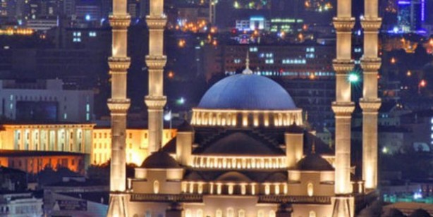 Foto - Bugün sahur kaçta? İftara ne kadar var, iftar saati! İlk sahur saat kaçta? 2022 ilk iftar saati kaç? Diyanet 2022 Ramazan imsakiyesi…