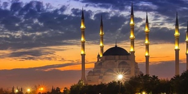 Foto - Bugün sahur kaçta? İftara ne kadar var, iftar saati! İlk sahur saat kaçta? 2022 ilk iftar saati kaç? Diyanet 2022 Ramazan imsakiyesi…