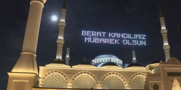 Foto - Bugün sahur kaçta? İftara ne kadar var, iftar saati! İlk sahur saat kaçta? 2022 ilk iftar saati kaç? Diyanet 2022 Ramazan imsakiyesi…