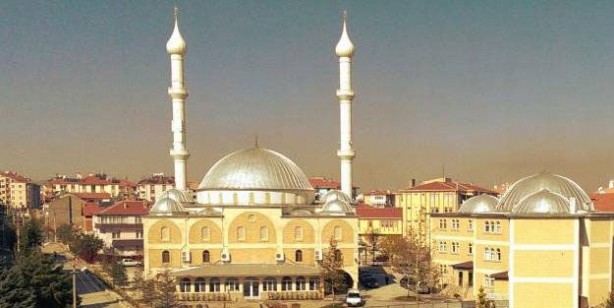 Foto - Bugün sahur kaçta? İftara ne kadar var, iftar saati! İlk sahur saat kaçta? 2022 ilk iftar saati kaç? Diyanet 2022 Ramazan imsakiyesi…