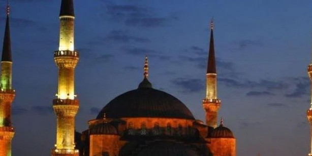 Foto - Bugün sahur kaçta? İftara ne kadar var, iftar saati! İlk sahur saat kaçta? 2022 ilk iftar saati kaç? Diyanet 2022 Ramazan imsakiyesi…