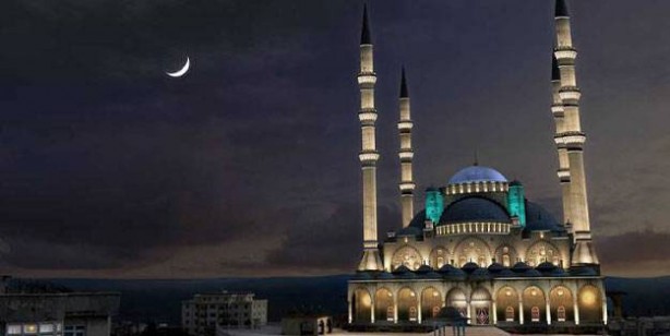 Foto - Bugün sahur kaçta? İftara ne kadar var, iftar saati! İlk sahur saat kaçta? 2022 ilk iftar saati kaç? Diyanet 2022 Ramazan imsakiyesi…