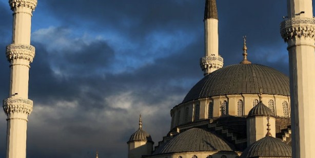 Foto - Bugün sahur kaçta? İftara ne kadar var, iftar saati! İlk sahur saat kaçta? 2022 ilk iftar saati kaç? Diyanet 2022 Ramazan imsakiyesi…