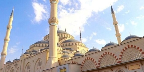 Foto - Bugün sahur kaçta? İftara ne kadar var, iftar saati! İlk sahur saat kaçta? 2022 ilk iftar saati kaç? Diyanet 2022 Ramazan imsakiyesi…