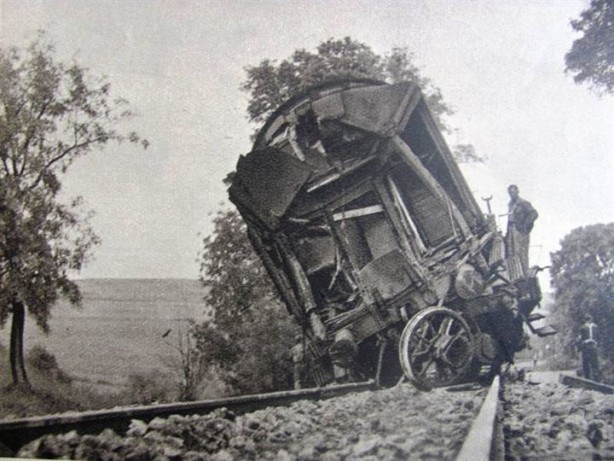 Foto - Bugüne kadar 400'den fazla can aldı