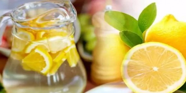 Foto - Bugüne kadar kimse anlatmamıştı! Canan Karatay limonlu su gerçeğini paylaştı: Kayıp olan metabolizma oranını...