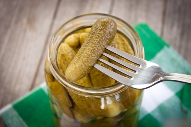 Bulaşık makinesinde turşu nasıl yapılır? Sonuca inanamayacaksınız