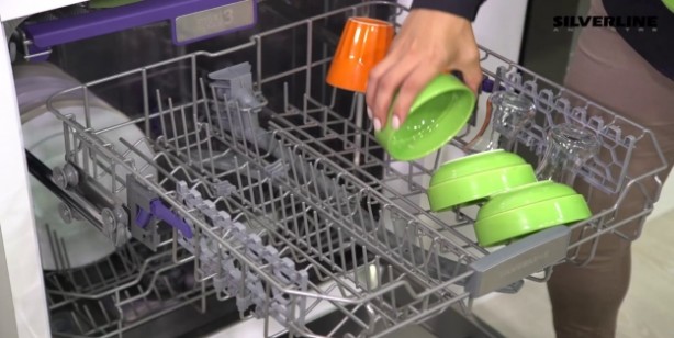 Foto - Bulaşık makinesinden bulaşıklar lekeli çıkarsa ne yapılmalı?