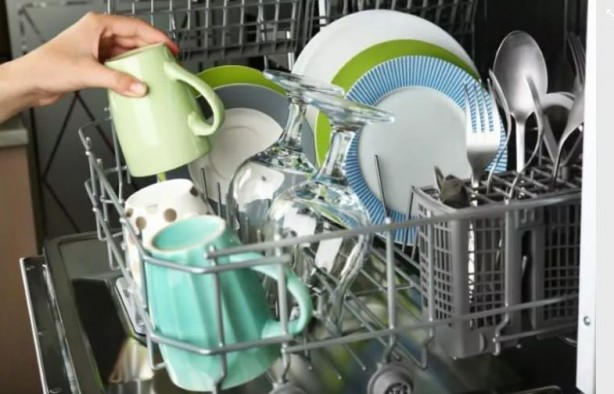 Foto - Bulaşık makinesinin içine limon koyarsanız ne olur? Mükemmel sonuç