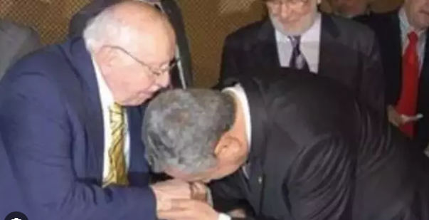 Foto - Bülent Arınç, Necmettin Erbakan konusunda sessizliğini bozdu: Talimatı ben verdim