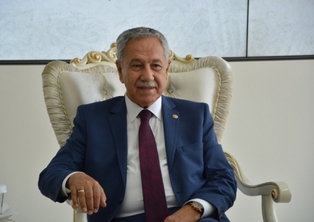 Foto - Bülent Arınç'a olay sözler: Etrafında bu kadar FETÖ'cü olan biri ulusal güvenlik sorunu değil mi?