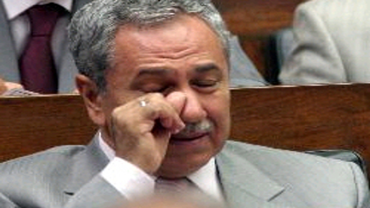 Foto - Bülent Arınç’ın resmen nevri dönecek! "Manisa Tarzanı atağa kalktı" Süleymancılar da dua talimatlarıyla yarışı önde bitirmek istiyorlar