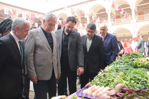 Foto - Bülent Arınç'tan tüm Türkiye'yi ilgilendiren hamle! Bakan beyle görüşüp isminin değiştirilmesini isteyeceğim