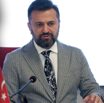 Foto - Bülent Uygun Perşembe günü ile ilgili müthiş haberi verdi! Delikanlı hakem istiyoruz! Yer yerinden oynayacak gibi...