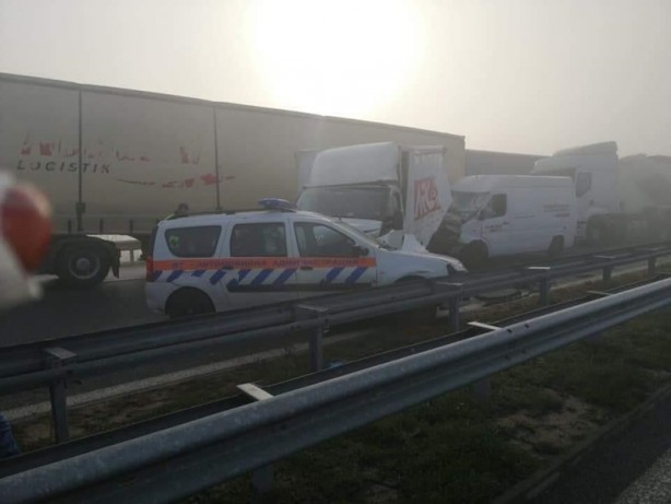 Foto - Bulgaristan'da 22 tır birbirine girdi