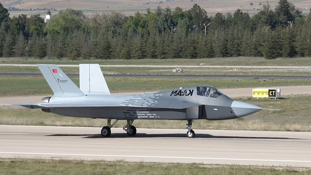 Foto - Bulgarlar duyurdu: O ülke Milli Muharip Uçak Kaan'ın peşine düştü! Üs kuracaklar