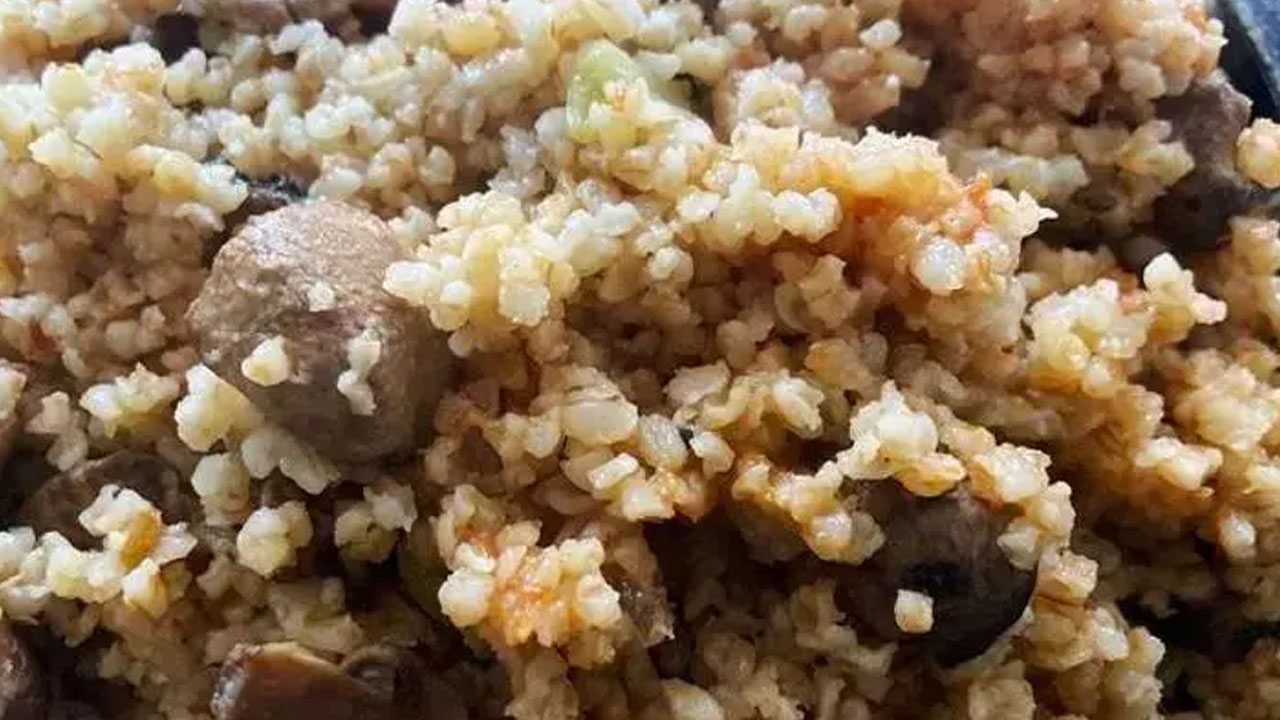 Foto - Bulgur pilavının lezzetini 10'a katlıyor: 3 Tutam atsanız bile yetiyor!