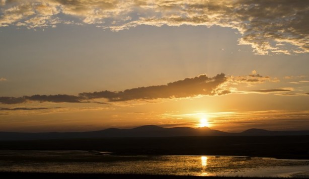 Foto - Bulutlar kızıla boyandı!