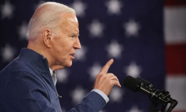 Foto - Bunak Biden siyonist sevgisini açık etti! Yapma, kendimizi adadık!