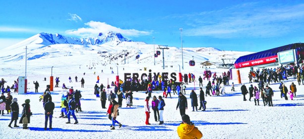Foto - Bundan böyle Erciyes ve Sarımsaklı’da karavanımızda konaklayacağız: Kayseri’den karavan tutkunlarına müjde var