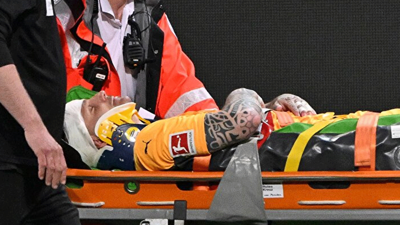 Foto - Bundesliga’da korku dolu anlar: Heidenheim kalecisi Kevin Müller hemen hastaneye kaldırıldı