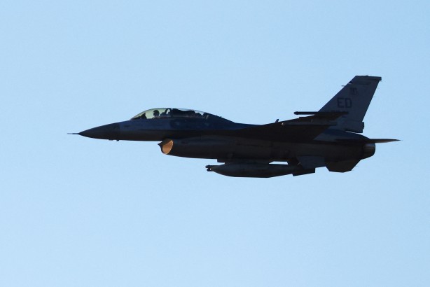 Foto - Bunlar yakında Türkiye'den de ister! Yunan F-16'larına talip olundu
