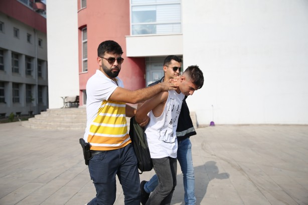 Foto - Bunlardan ne vatana ne millete hayır gelir!