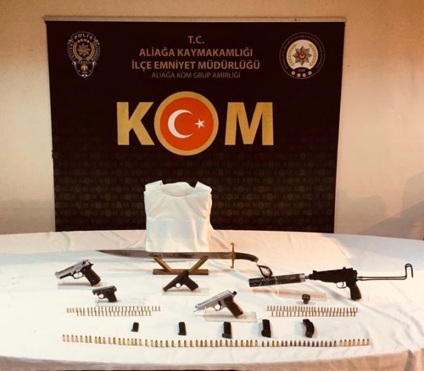 Foto - Bunları idam yola getirir! İzmir'de 4 mafya paketlendi