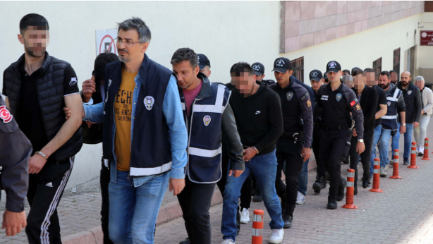 Foto - Bunları salmayın! İdam edin alem ibret olsun