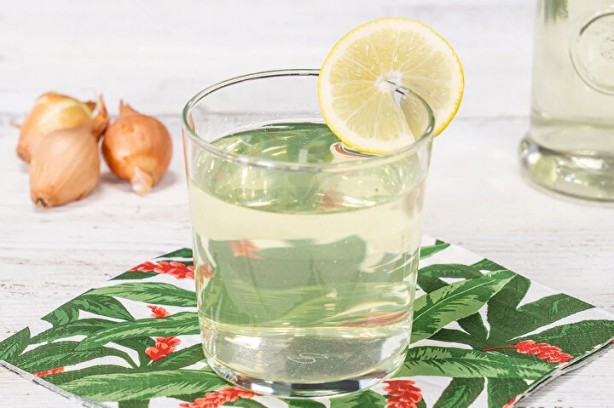 Foto - Bunu çok az kişi biliyor Soğan suyunu saçlara sürünce bakın ne oluyor