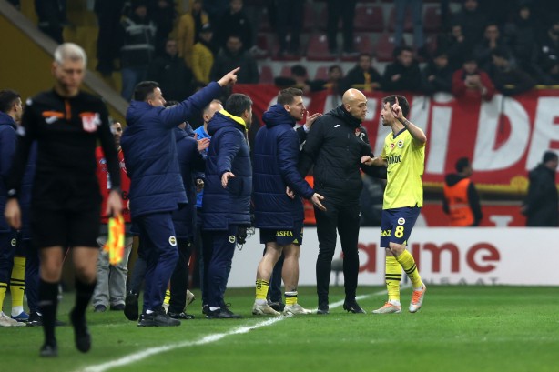 Foto - Bunu duyan kapıda yatar, kapıda: Fenerbahçelilere büyük müjde az önce geldi! Milyonlarca kişiyi ilgilendiriyor! 