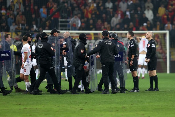 Foto - Bunu duyan kapıda yatar, kapıda: Fenerbahçelilere büyük müjde az önce geldi! Milyonlarca kişiyi ilgilendiriyor! 