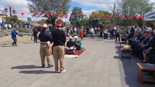 Foto - Bunu duyunca çok şaşıracaksınız! Bakın 'Pabucu dama atılmak' deyiminin aslı neymiş