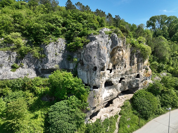Foto - Bunu nasıl yapabildiler! Tarihi mağaraları bu hale getirdiler